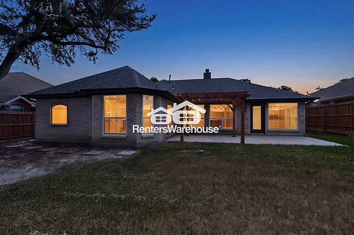 2505 Caprock Cv — Photo 40