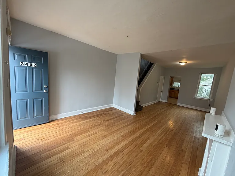 3462 N Lee St — Photo 5