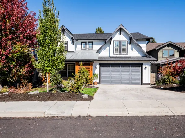 20652 SE Cougar Peak Dr, Bend, OR 97702