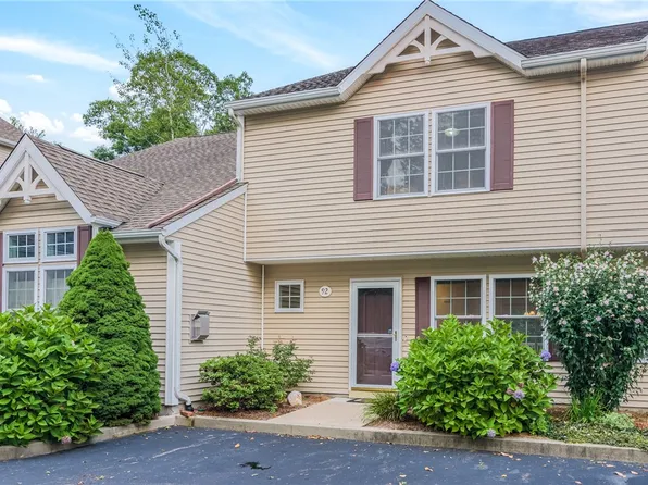 92 Fountain Dr, Westerly, RI 02891