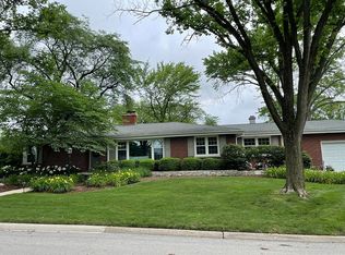 827 W North St, Hinsdale, IL