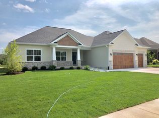 326 Quinlan Ave, Dekalb, IL 60115