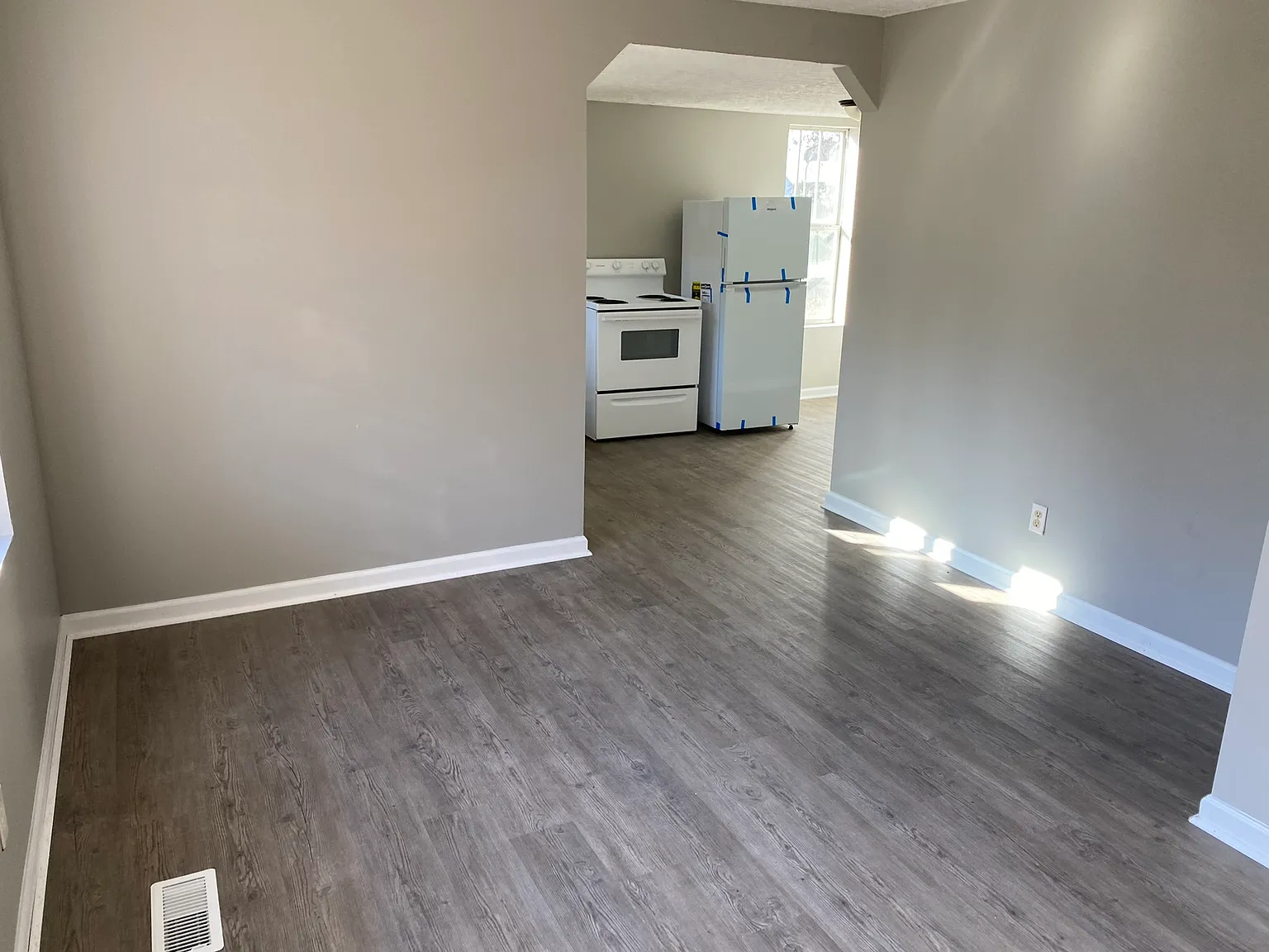 3 bed, 1150 sqft, $1,500 — Photo 3
