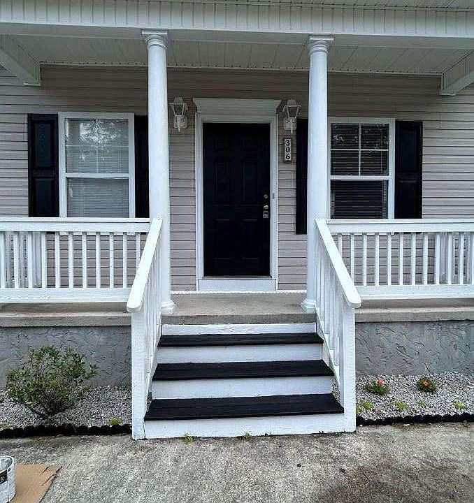 1st image of 306 N 30th St