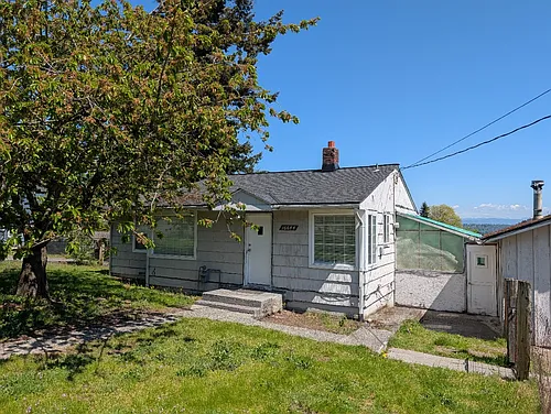 16644 51st Ave S Photo 1