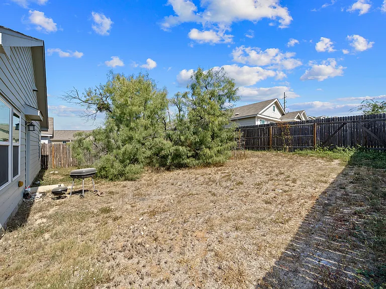 7026 Randado Ct — Photo 29