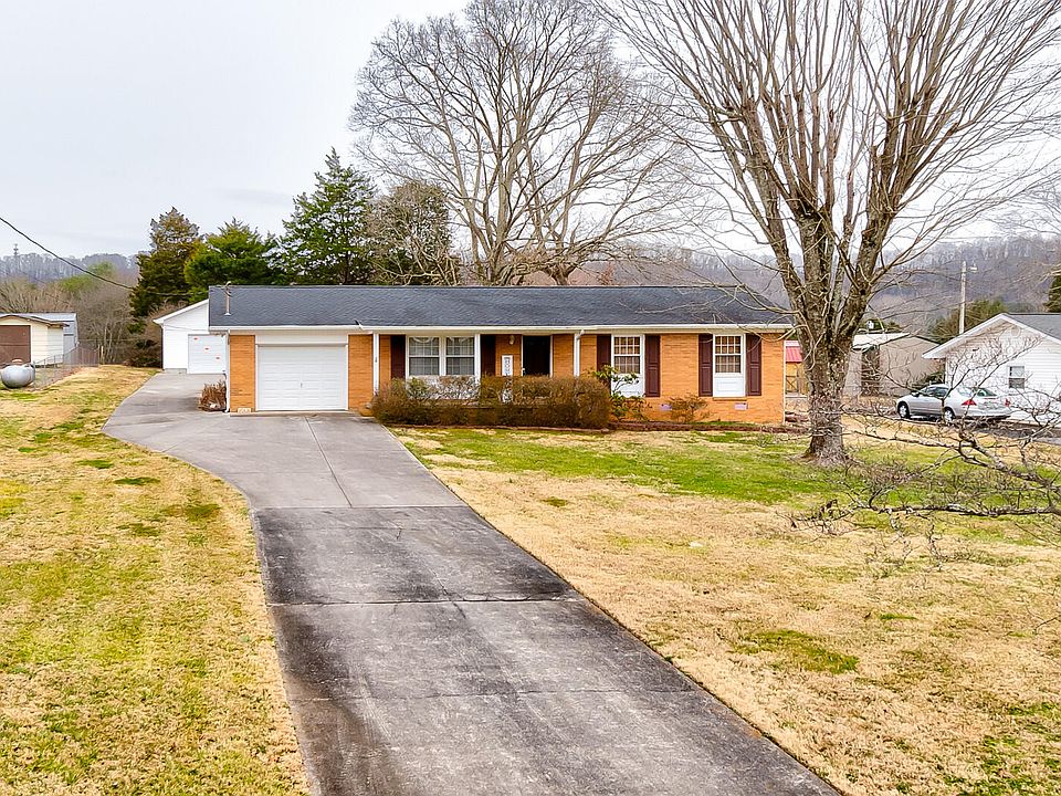 1st image of 6712 Greenbrook Dr