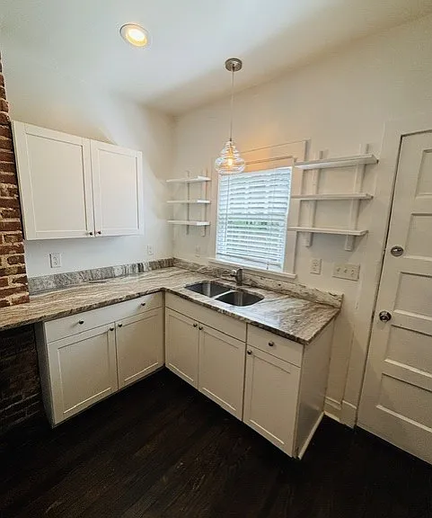 217 W 12th St #217 — Photo 12