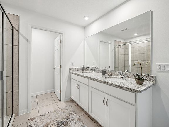 3rd image of 3877 Crossvine Ct