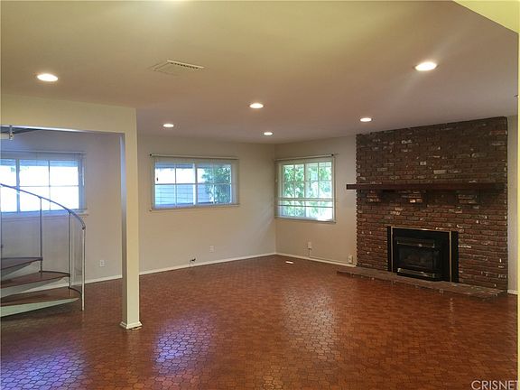 4th image of 13914 Hesby St