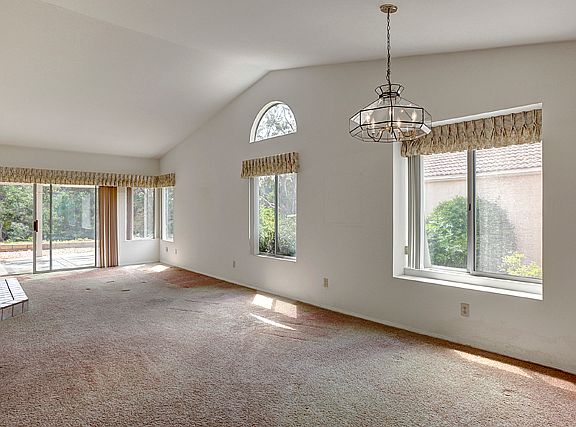 3rd image of 1553 El Paseo Dr