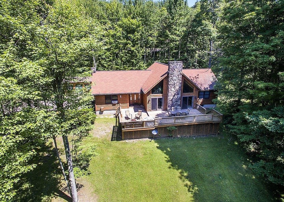 1st image of 318 Sinut Dr