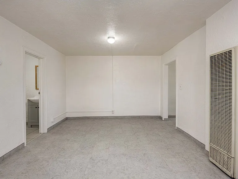 801 Van Patten Ave — Photo 8