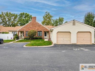 78 Whitehead Ln, East Brunswick, NJ, 08816