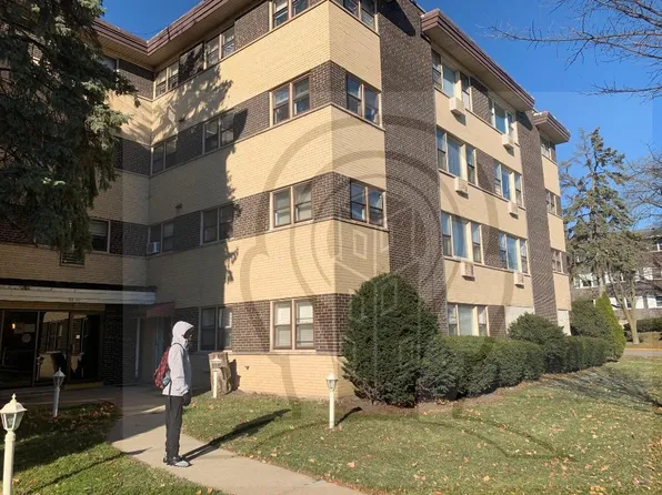 (undisclosed Address), Skokie, IL 60077