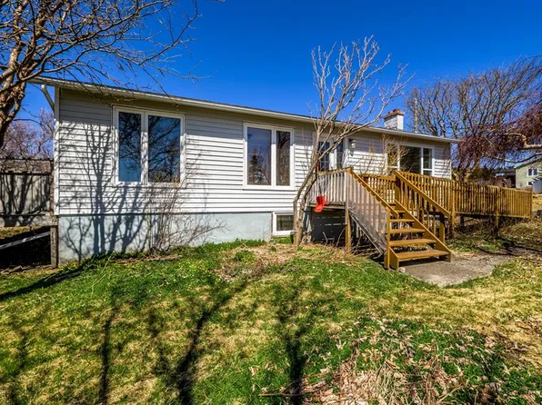 1 Old Road, Pouch Cove, NL A0A3L0