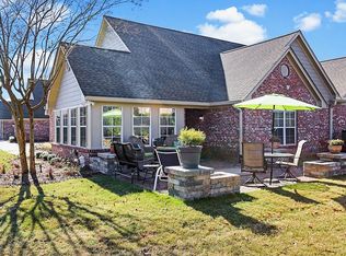 102 Charmant Pl, Ridgeland, MS 39157