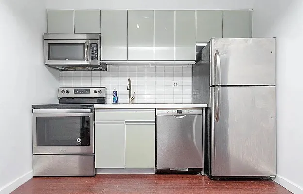 Rented by Arche Nest LLC | media 9