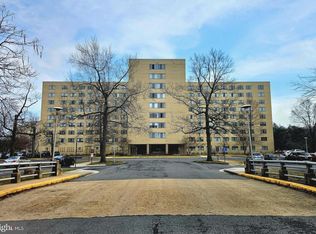 6641 Wakefield Dr APT 712, Alexandria, VA