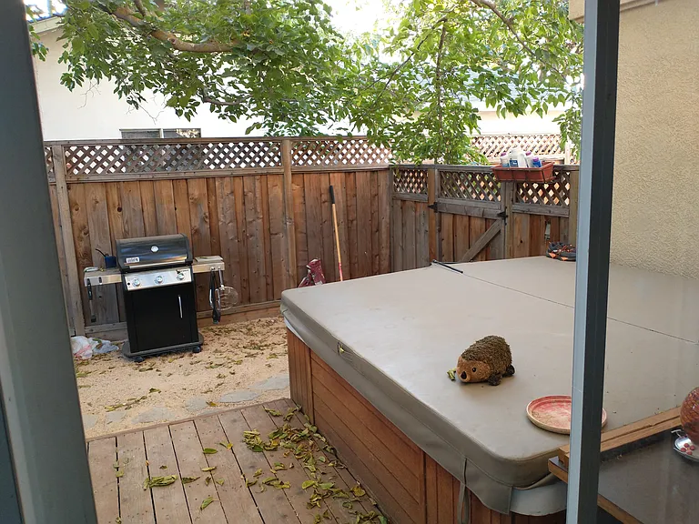 5873 Singing Hills Ave — Photo 11
