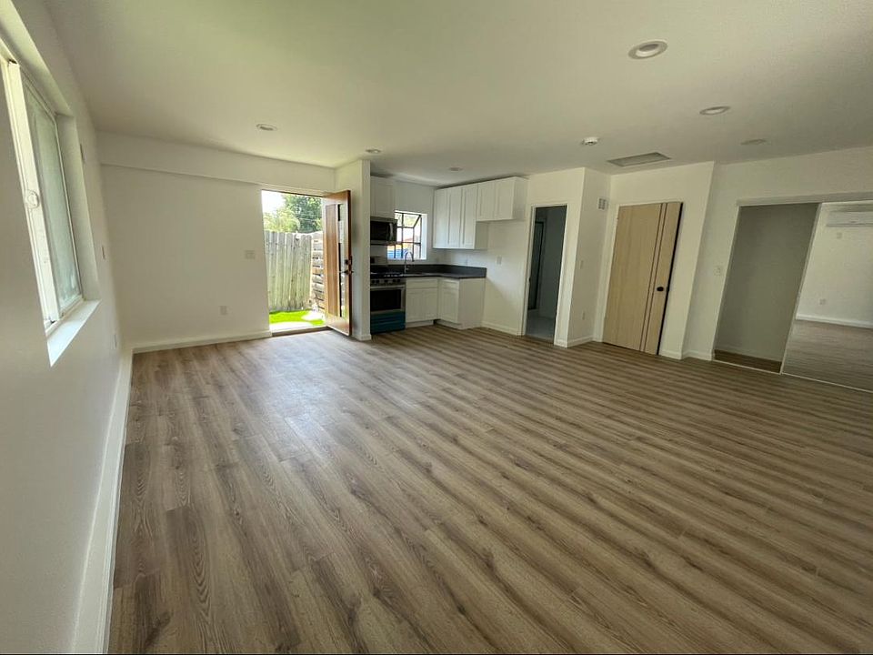 1st image of 7111 Darnoch Way
