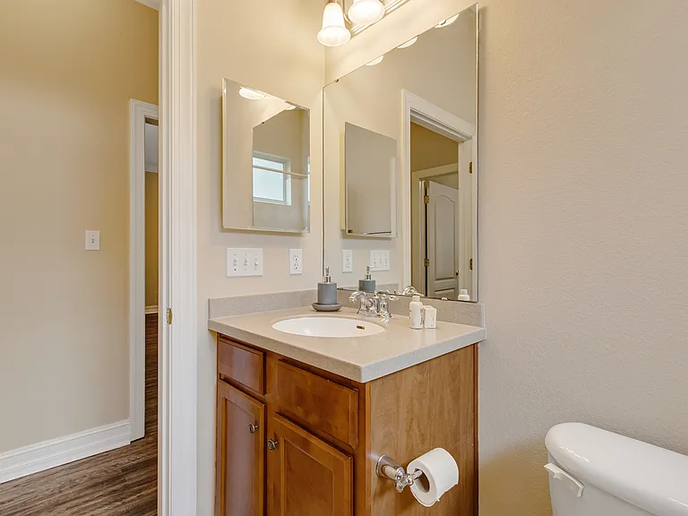 1631 Osprey Pointe Dr — Photo 30
