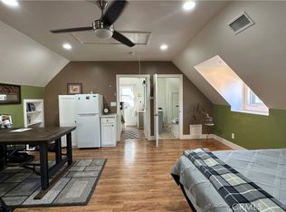 927 6th St, Redlands, CA 92374