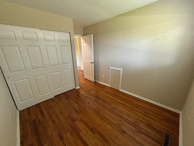 3912 La Rosa Dr — Photo 16