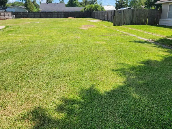 1104 Arkansas St, Lake Charles, LA 70607