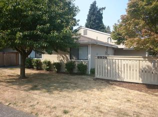 6935 Fauntleroy Way SW, Seattle, WA 98136