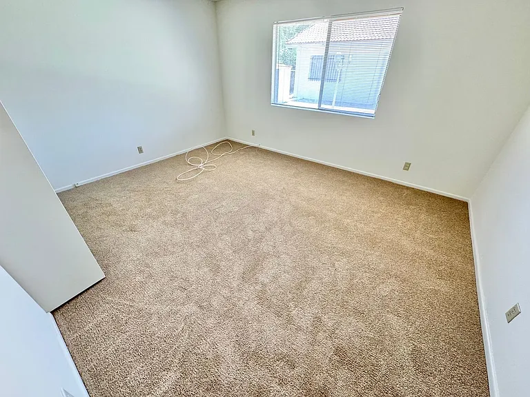 2913 Colanthe Ave — Photo 20