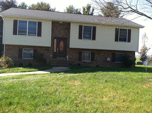 1st image of 6095 W Donnagail Dr