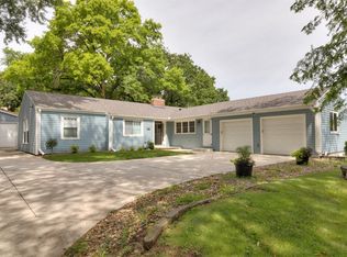 3300 SW 35th St, Des Moines, IA 50321