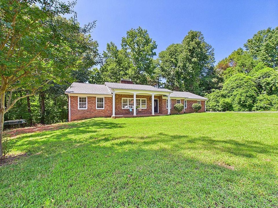 1st image of 246 Merry Hills Dr