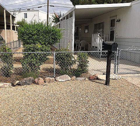 2nd image of 814 Cheryl Ln
