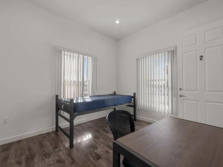 2649 S Ellendale Pl — Photo 20