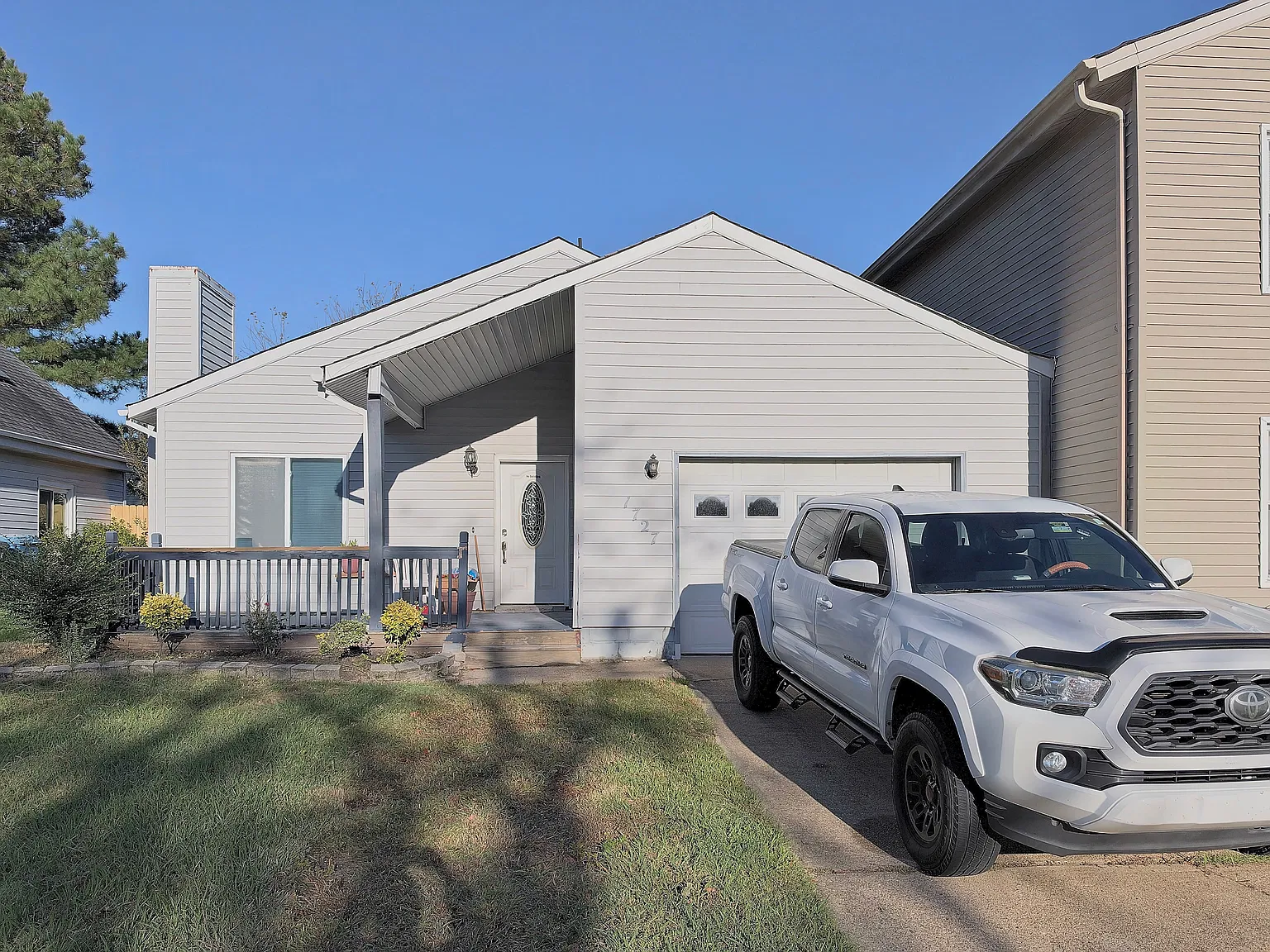 1727 Delaney Street - 1 — Photo 1