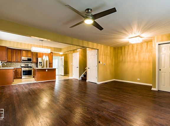 5th image of 339 Carey Ct
