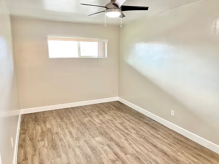 2726 E Glenrosa Ave #4 — Photo 26