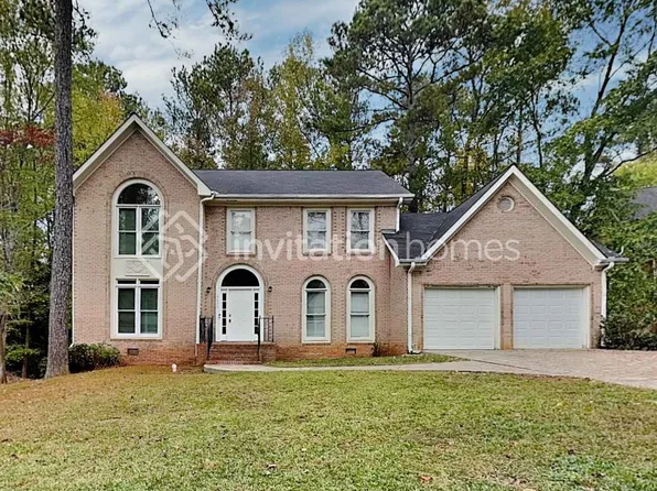 9650 Fox Hunt Cir N, Douglasville, GA 30135