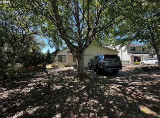 22825 SW Main St, Sherwood, OR 97140