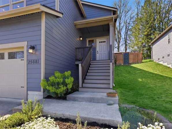 25681 NE School House Place, Kingston, WA 98346