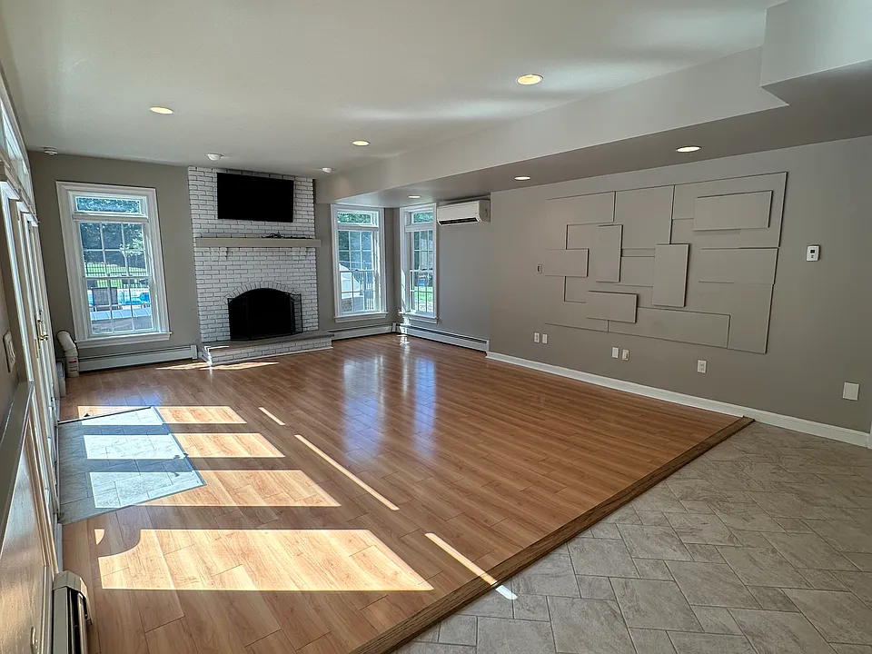 Deerfield Pl