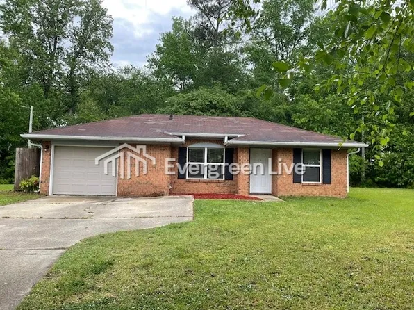 113 Morning Bloom Ct, Raeford, NC 28376