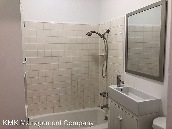 4th image of 21 26th Ave APT 3