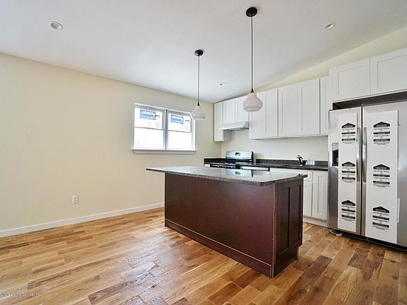 5th image of 48 Britton St #1
