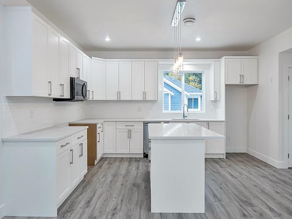 4th image of 750 Hot Springs Rd #34