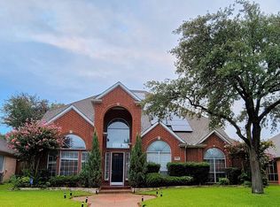 3923 Walden Way, Dallas, TX 75287