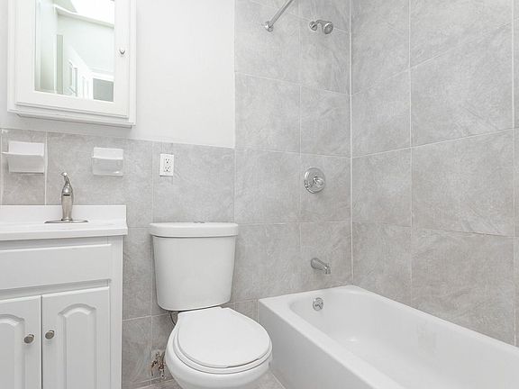 4th image of 793 Franklin Ave #1B