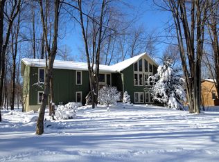 8738 Radburn Dr, Baldwinsville, NY 13027